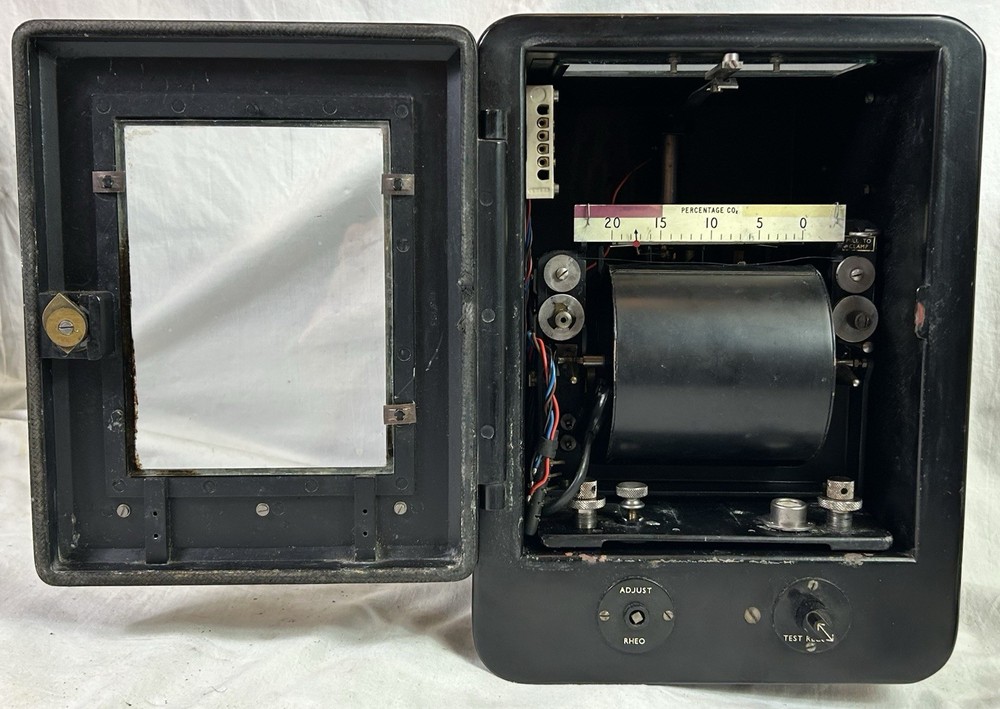Vintage Cambridge Strip Chart Thread Recorder 1940's, C02, High Temperature Case