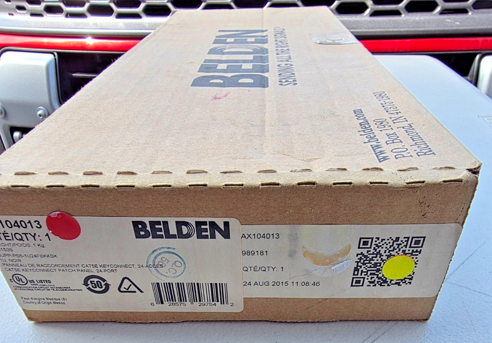 Belden CAT5E KeyConnect Patch Panel 24-port AX104013