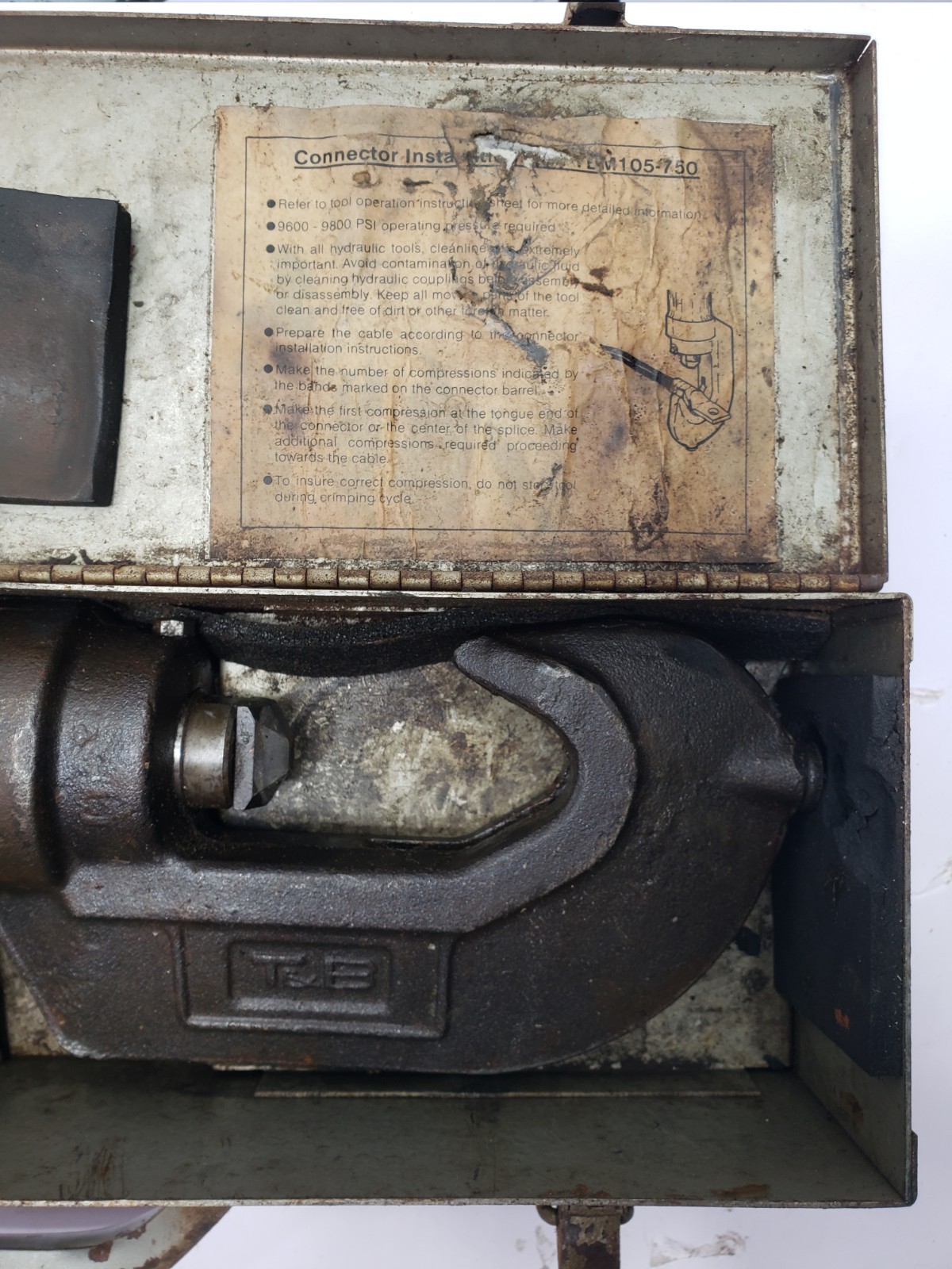 Thomas & Betts Dieless Hydraulic Crimping Tool Head TBM 105-750 Pre Owned