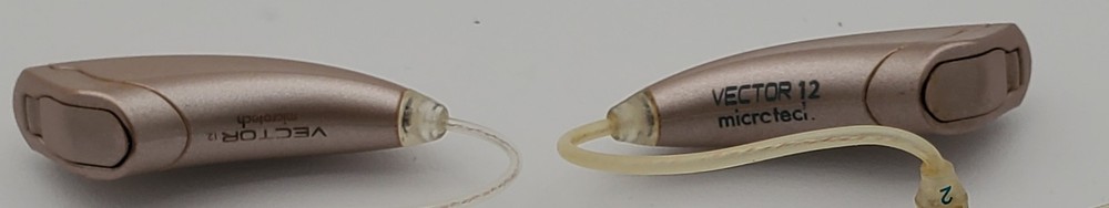 MICROTECH Hearing Aids Vector 12 BTE Pair Right & Left UNTESTED