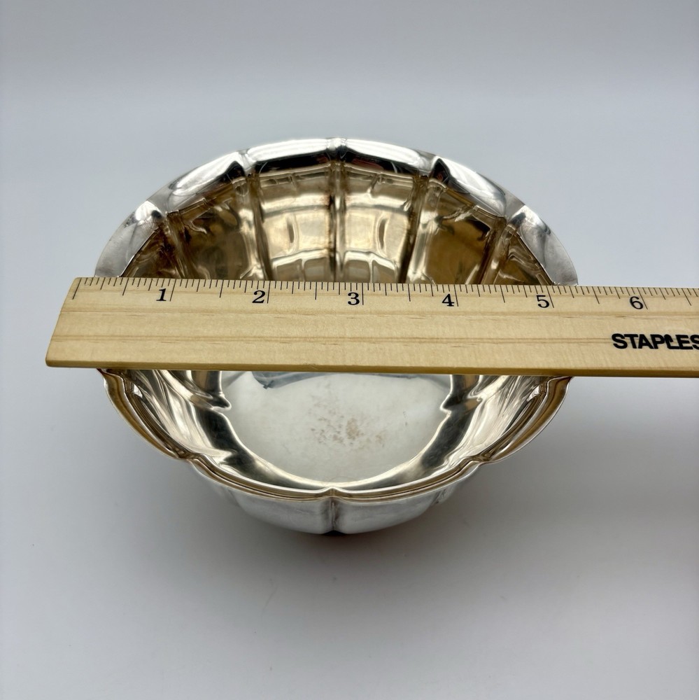 Vintage Crescent Silverware Co. MCM Silver-plate Fluted Bowl Footed Shiny Classy