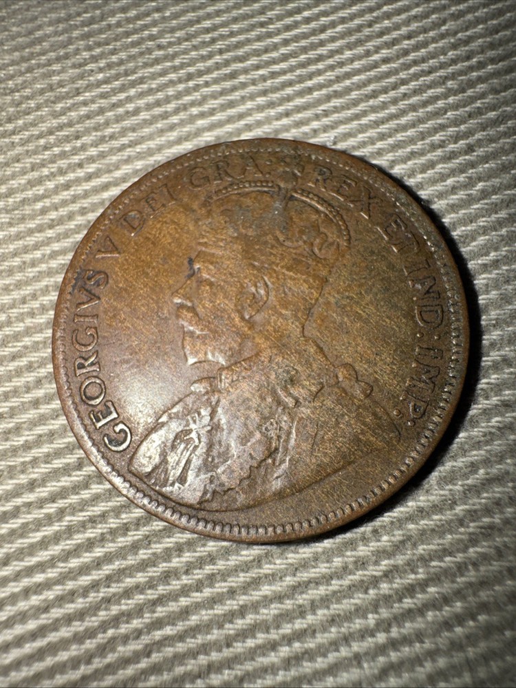 1914 George V Large One Cent Copper Coin - Canada