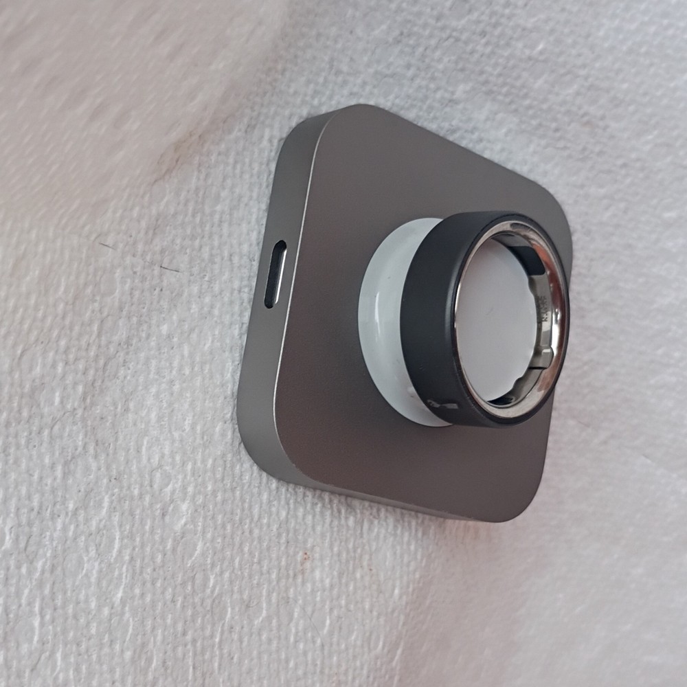 Oura Ring Gen 3 Activity Tracker Silver Size 13 with Charging Base