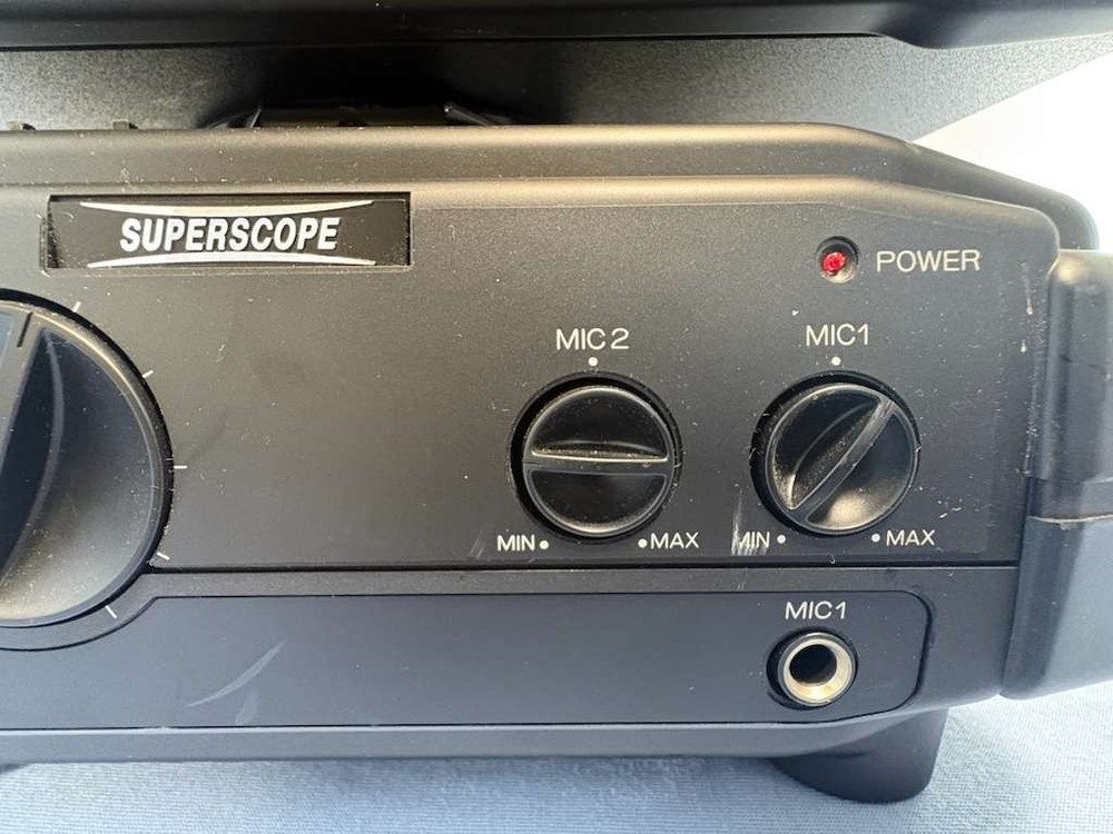 Superscope Technologies Speaker System Model SPK300, PAC330