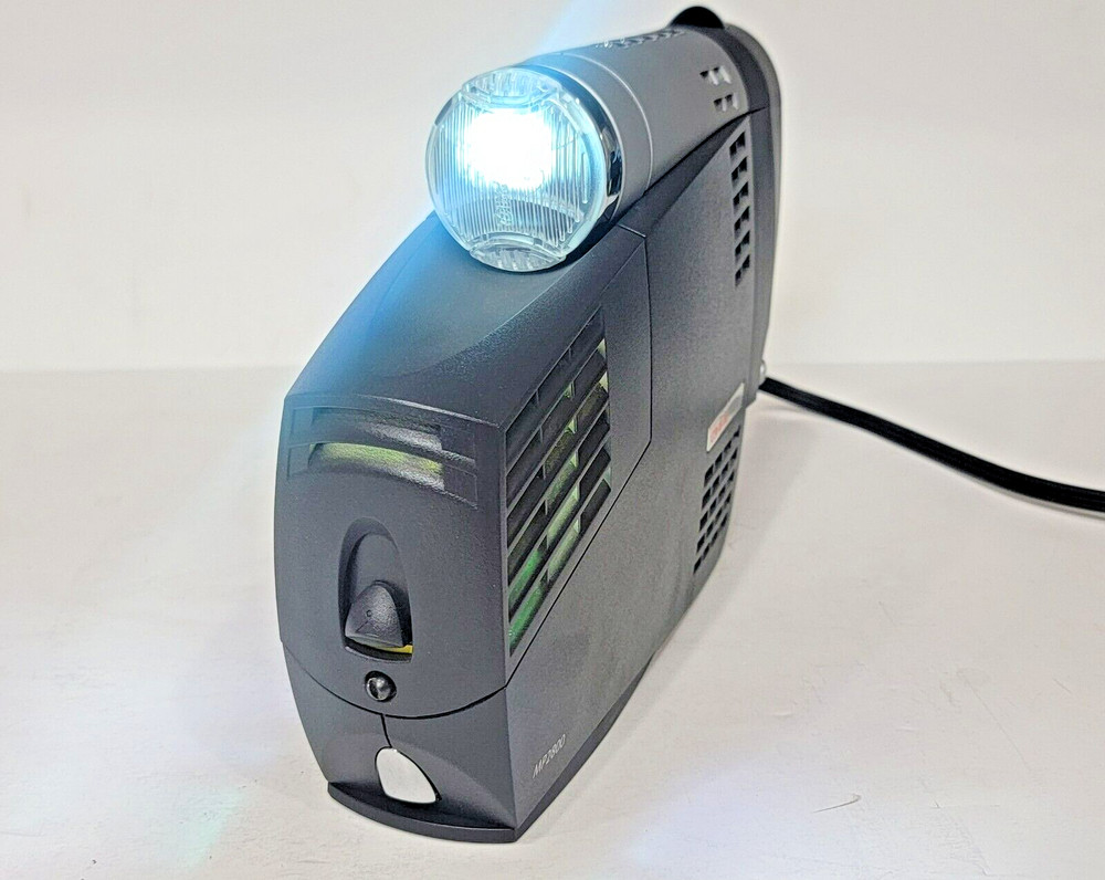 Compaq MP2800 Micro-portable Digital Multimedia Video DLP Projector