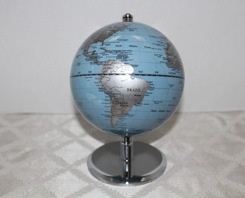 Pastel Blue Desktop World Globe-Impressive!