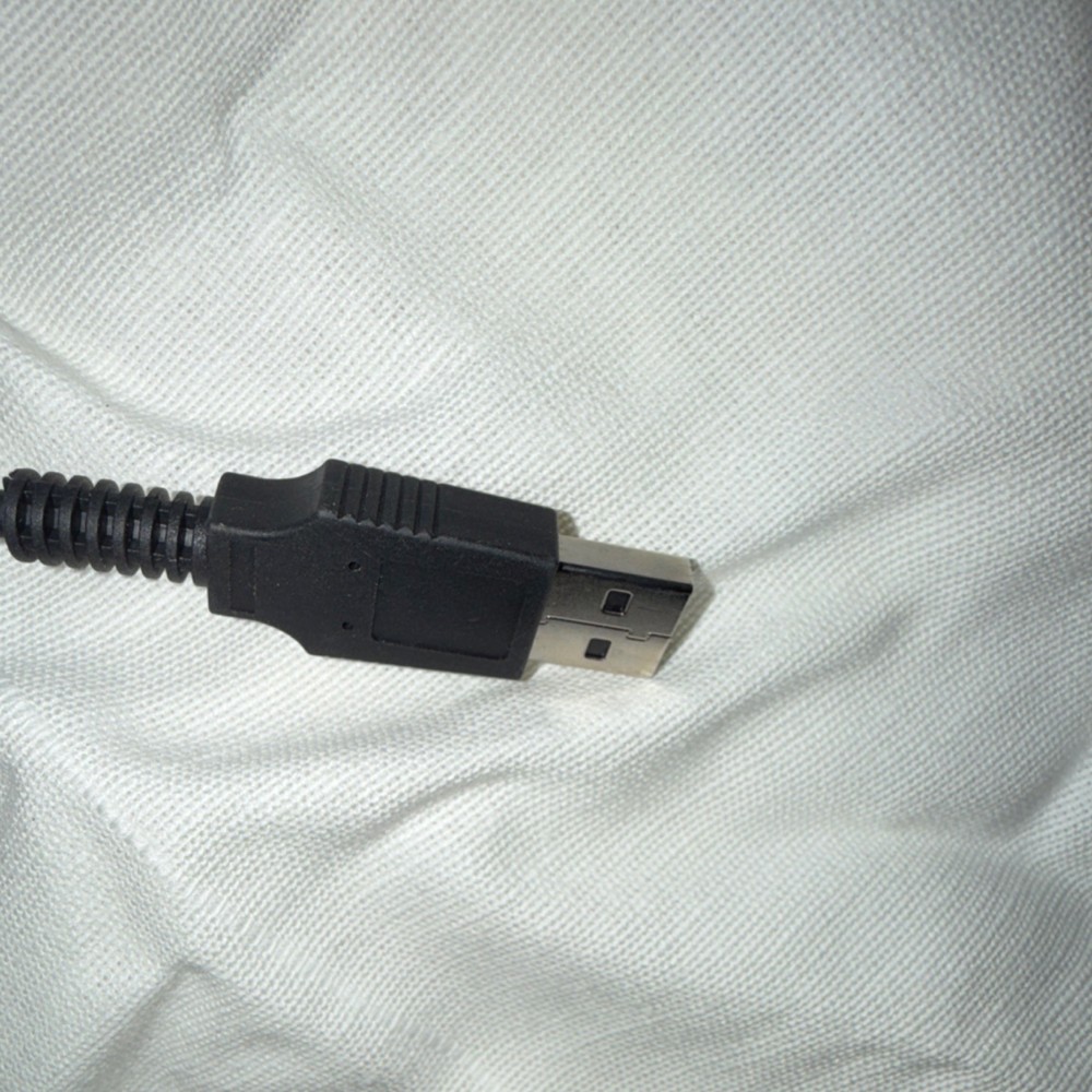 Blue Yeti USB Desktop Microphone Blue Color Mute Button Volume Control