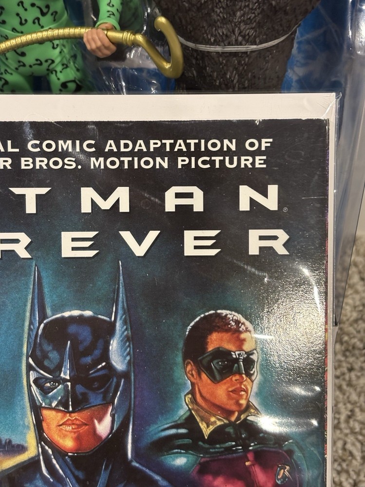 DC Multiverse Batman Forever Riddler Figure & Comic Bundle