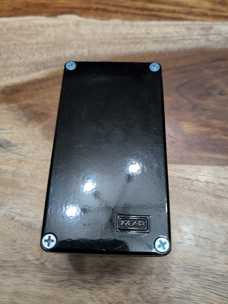 Used MXR M76 Studio Compressor Guitar Effects Pedal