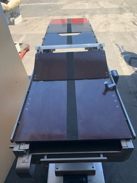 Skytron 3100 Surgical Table