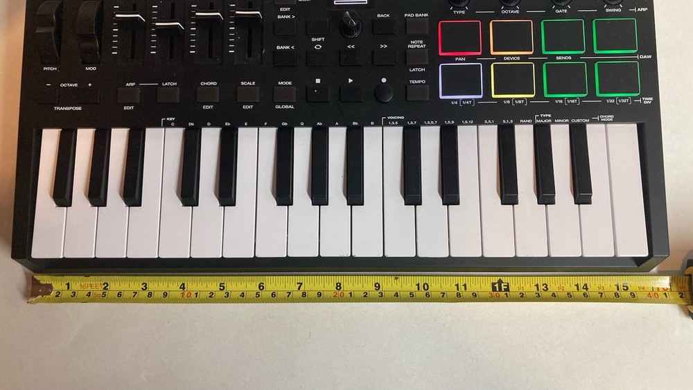 M-Audio Oxygen Pro Mini 32-key USB Midi Controller Tested Working