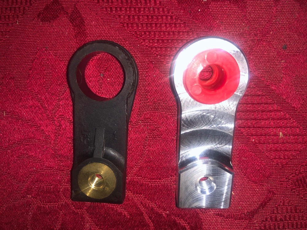 Neon SRT-4 Shifter Cable Holder