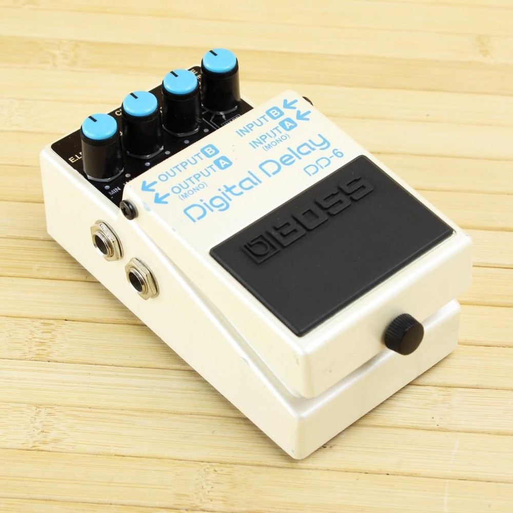 Boss DD6 Digital Delay Guitar Effect Pedal