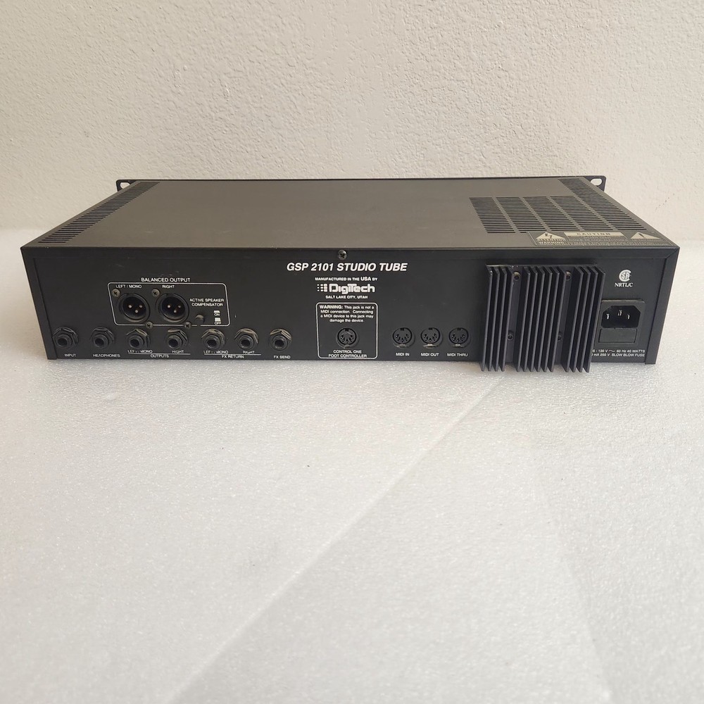 Digitech GSP2101 Guitar Studio Tube Preamp Multi-Effects Processor rack gsp 2101