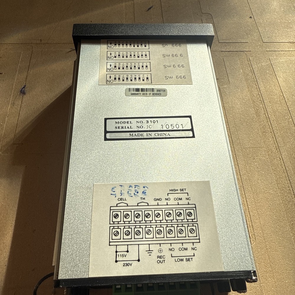EXTECH 3101 Conductivity Controller 404135 Analog Output Preowned [M3]