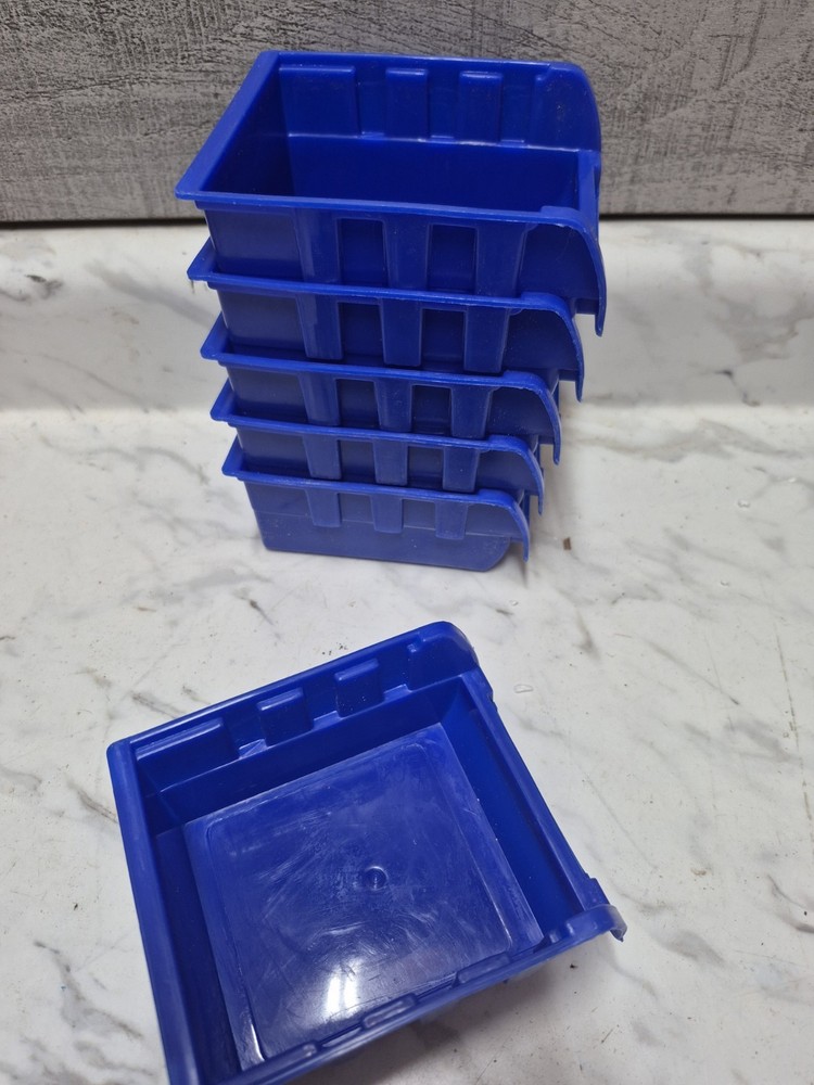 Plastic Stacking Bin Red Craft Bolts Nuts Small Parts Storage Container 6 Pcs