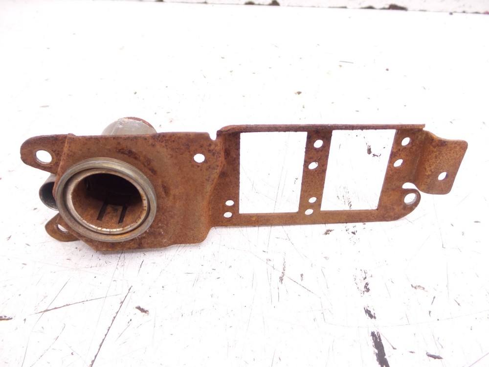 70-81 Firebird Defrost Switch & Cigarette Lighter Mounting Bracket Socket Set GM