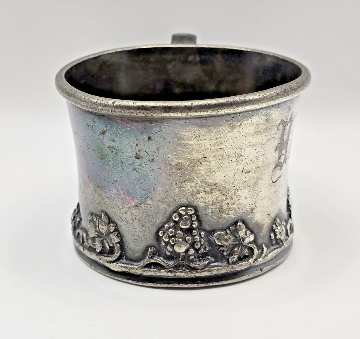 Antique Barbour Silver Co Quadruple Plated 260 Victorian Floral Fruit Cup Mug