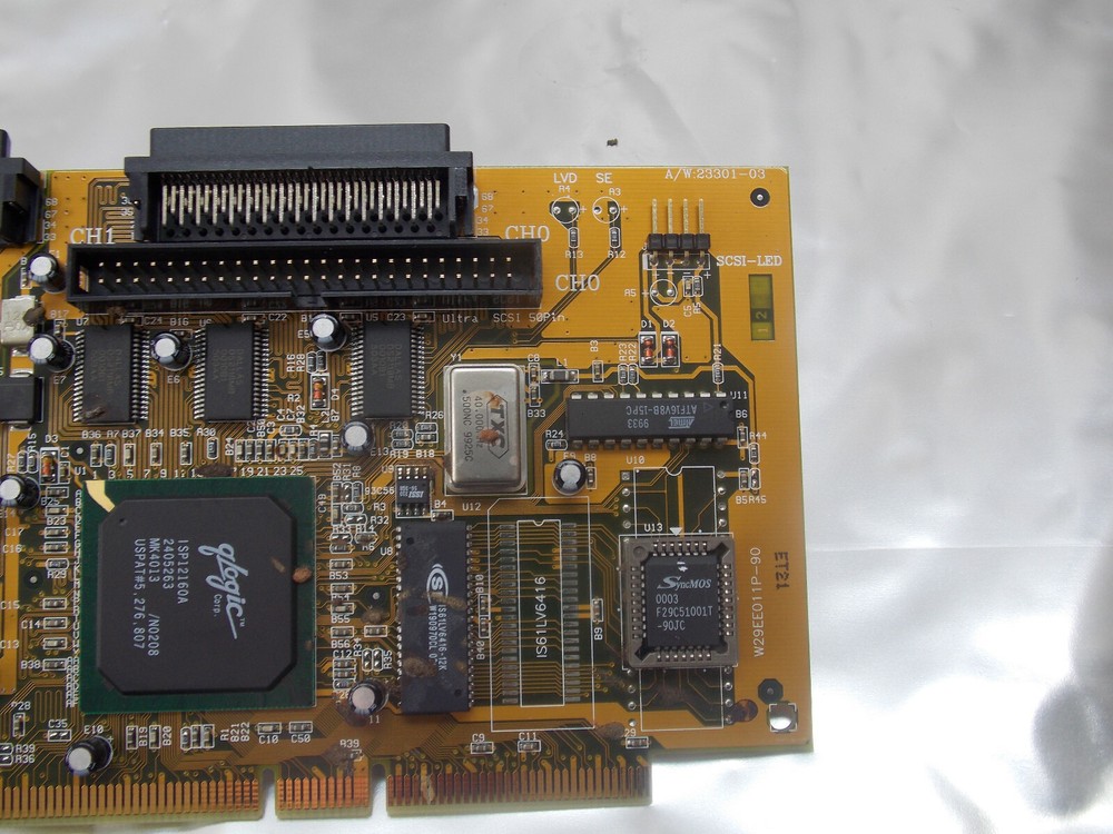 IWILL Side DU3160 SCSI LVD/SE Card
