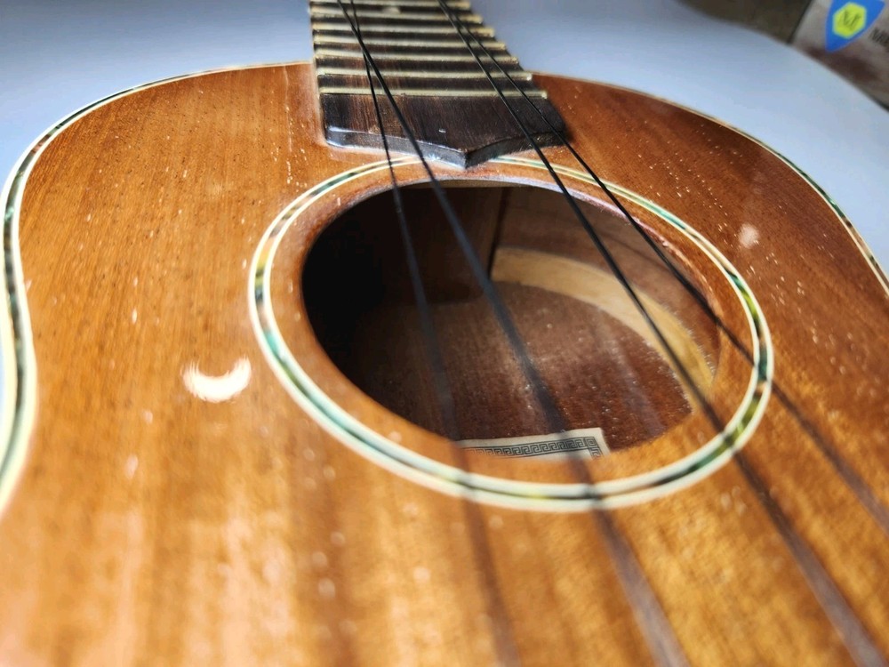 4 String Ukulele Bushman BU70 Model Soprano Uke