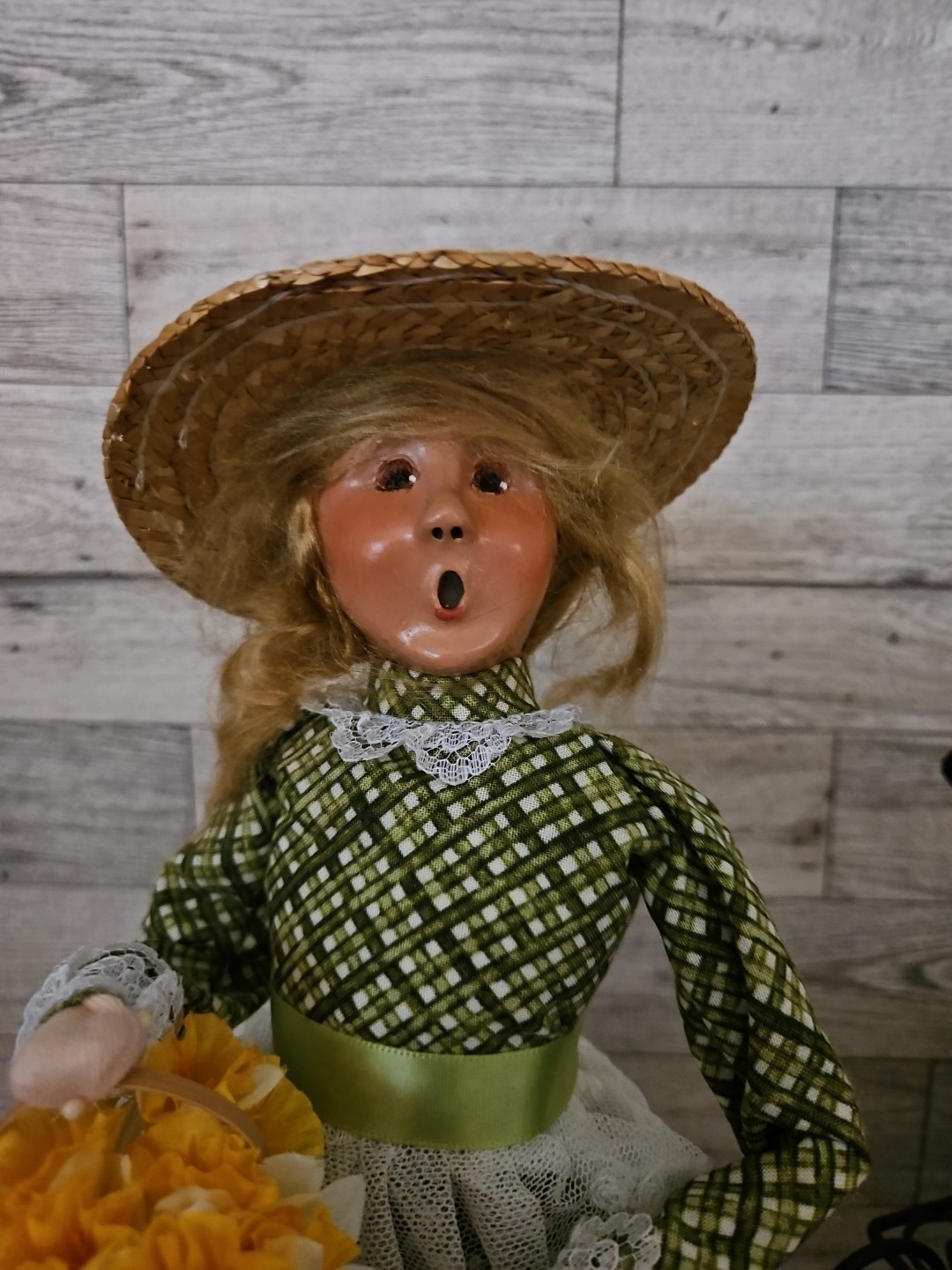 Byers Choice Caroler Signed Lady 15" Tall Daffodils Metal Cart Spring Easter