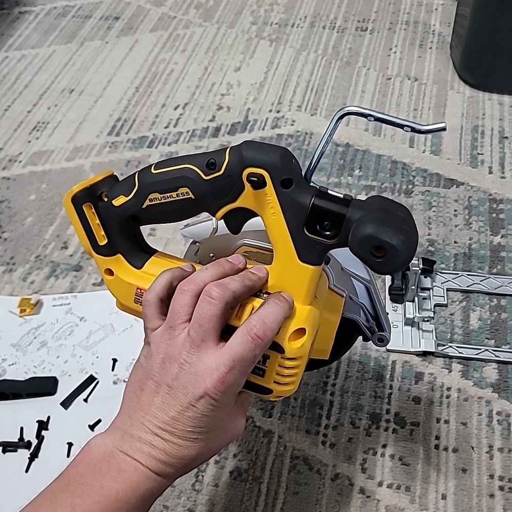 DeWalt DCS512 12V XTREME Circular Saw – WORKING Powerhead – Disassembled