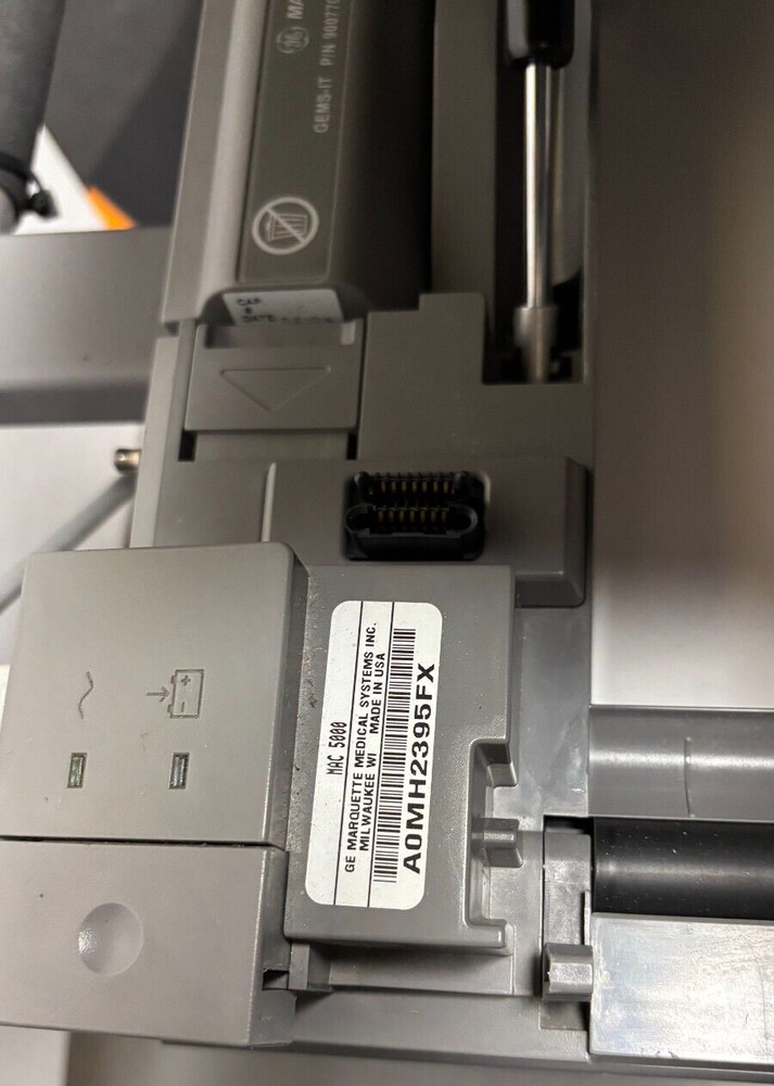 GE MARQUETTE MAC 5000 ECG SYSTEM (#2922)