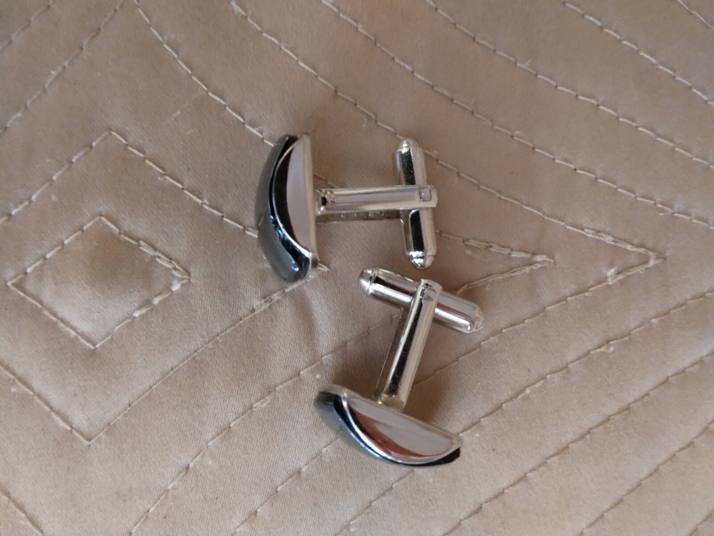 Vintage Silvertone Black Onyx Cufflinks