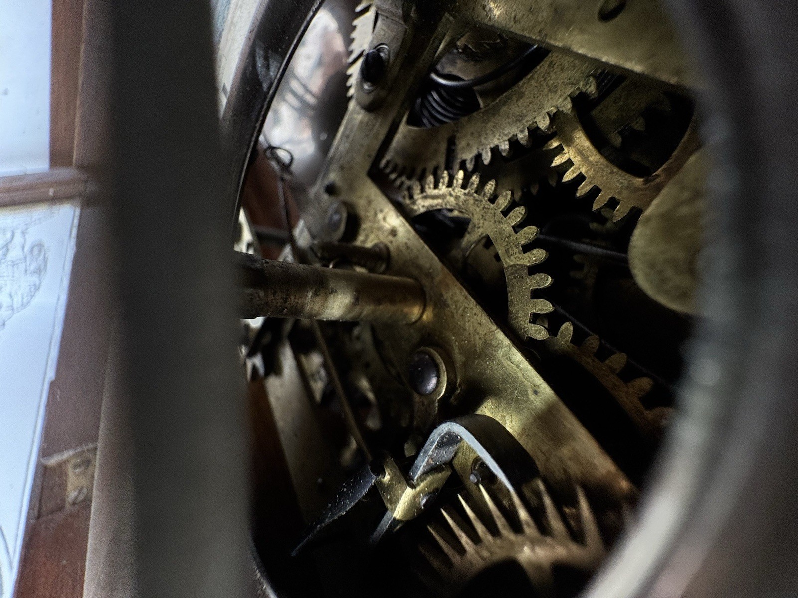 Antique 1800s WM L Gilbert Mantle Clock W/Key Tested Runs