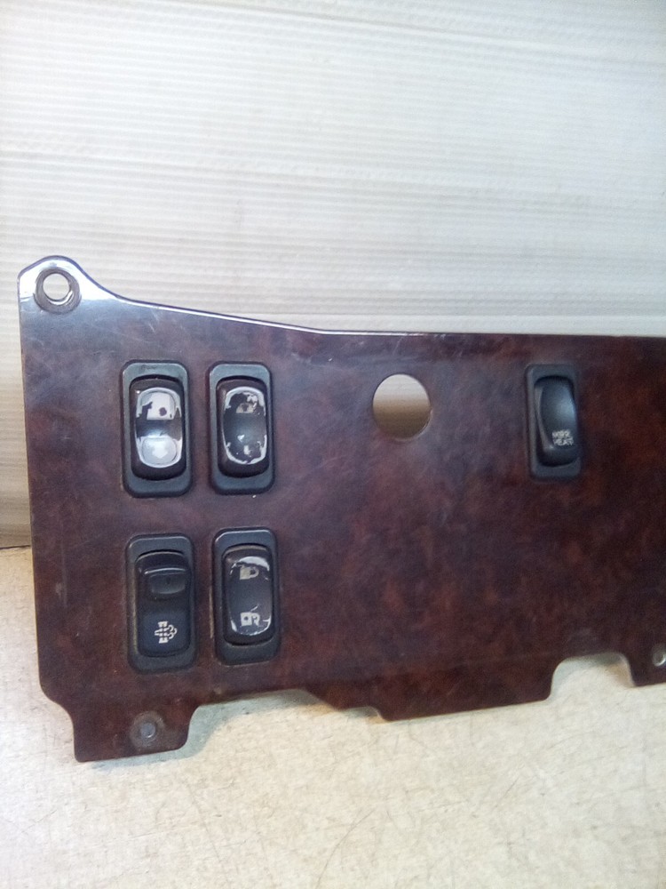 Freightliner M2 22-53168-001 Dash Switch Panel