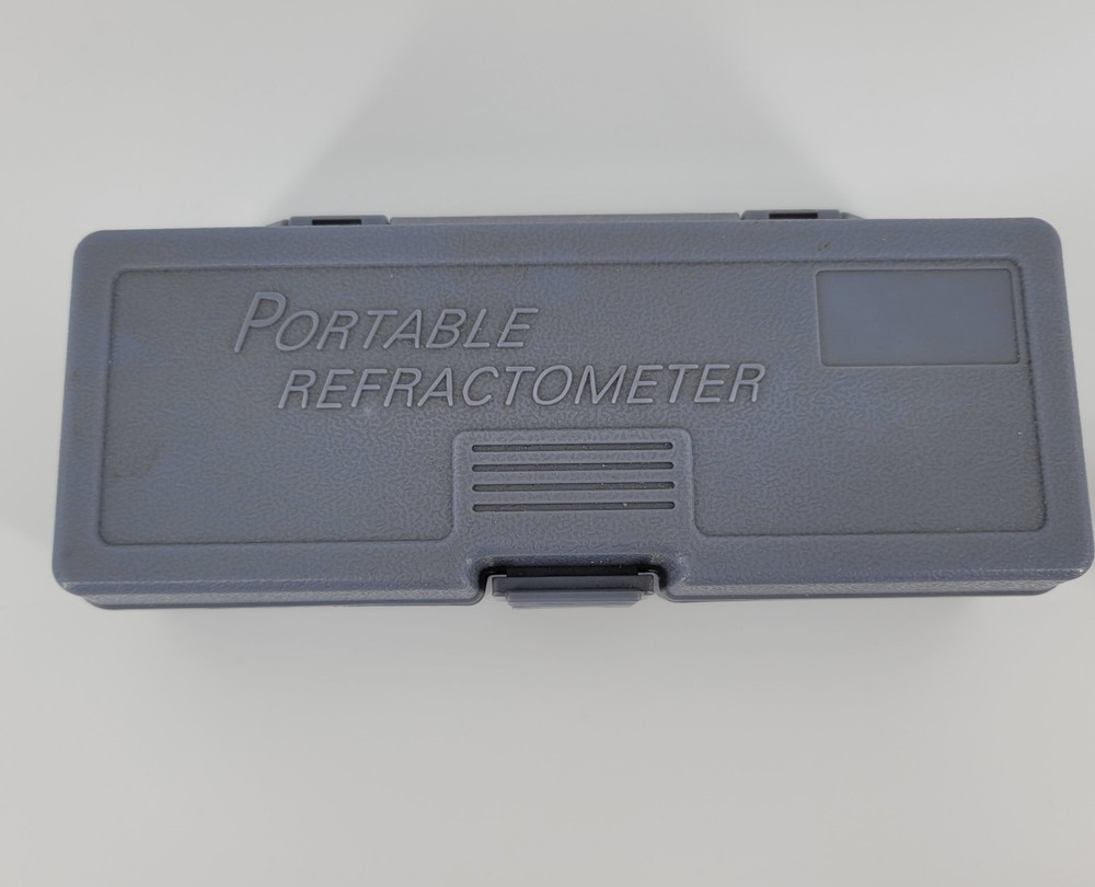 ATC Portable Hand Held Tool Refractometer with Gray Carrying Case