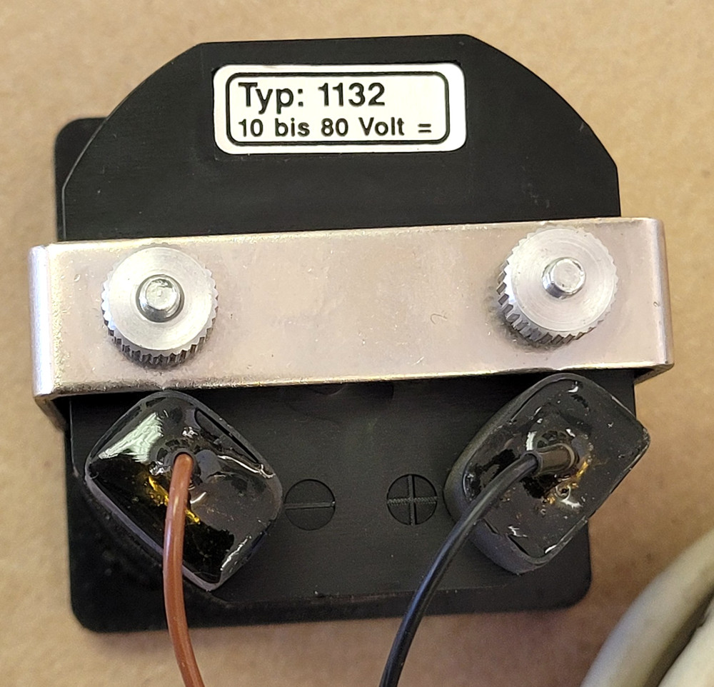 SIMPSON MODEL 109 ELAPSED TIME METER 10.90 VDC 3-5,5 MA