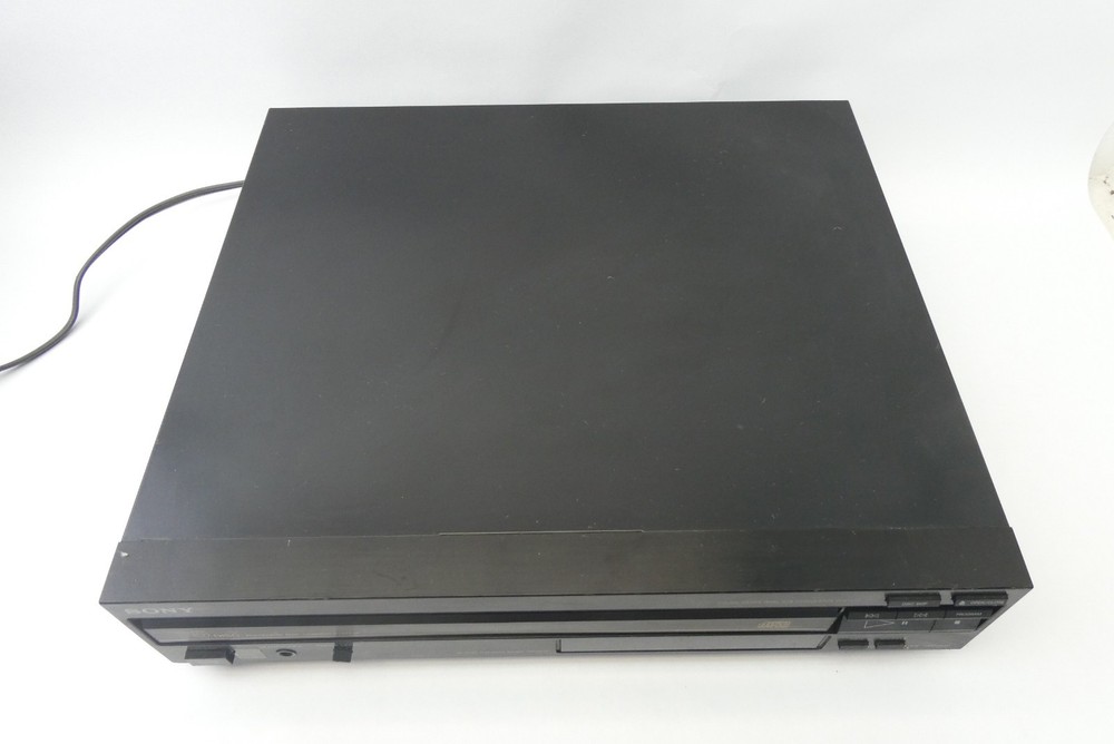 Sony Digital Filter Dual D/A Converter System 5 Disc Automatic CD Player CDP-C20