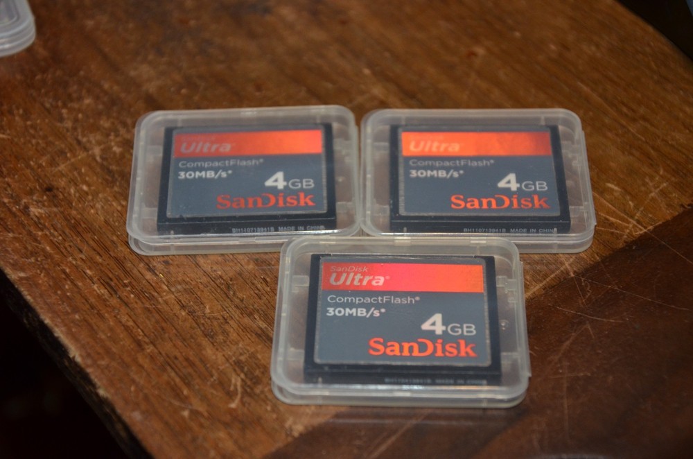 SanDisk Ultra 4GB 30MB/s CF Compact Flash Camera Memory Card