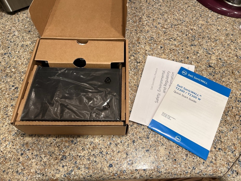 SonicWall TZ300 01-SSC-0575 Secure Upgrade Plus Network Security, APL28-0B4