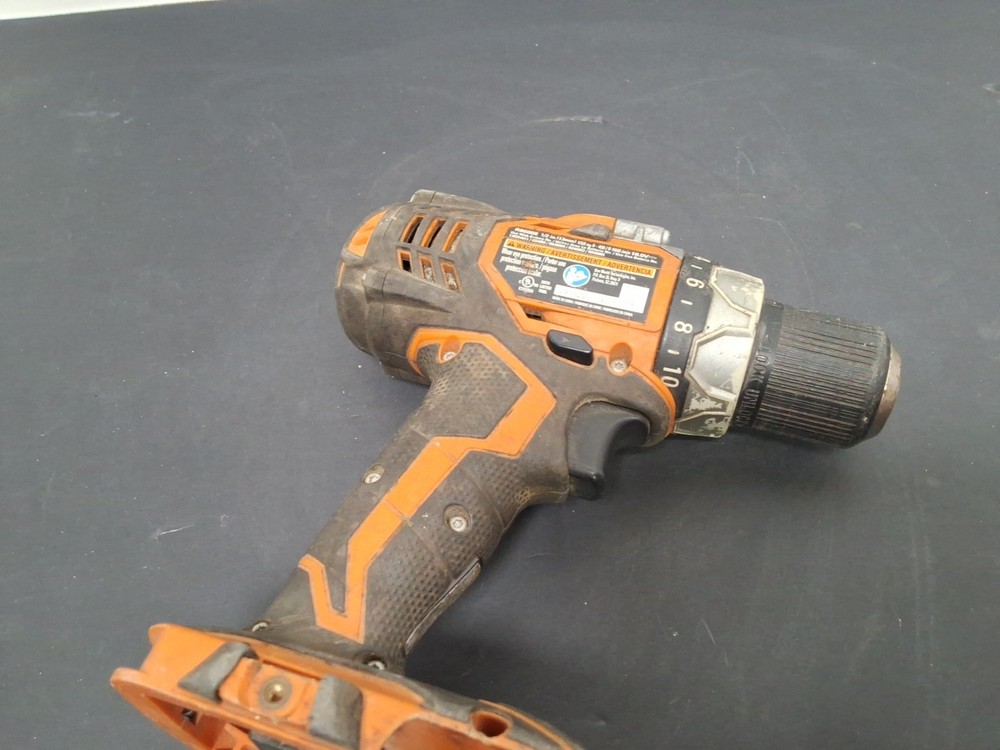 Ridgid R86008 1/2" VS Drill/Driver