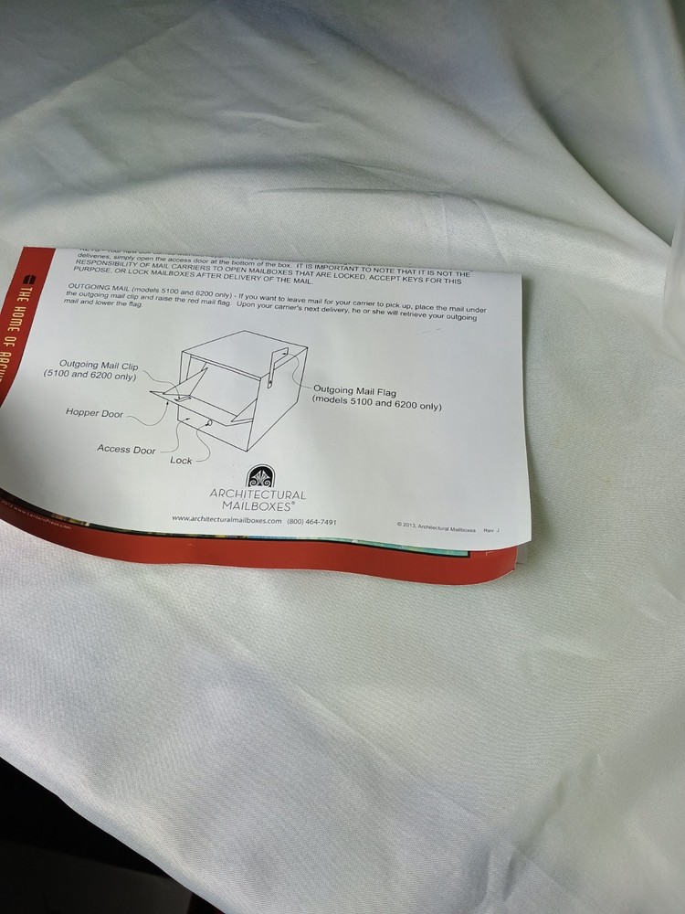 Architectural Mailboxes White Oasis Jr Classic Locking Post Mount Parcel Mail