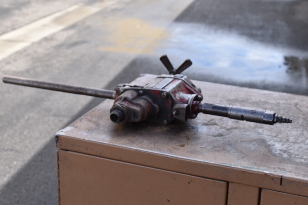 cp Chicago Pneumatic power vane drill size 327450, model C