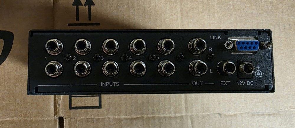 KRAMER VS-55V Vertical Interval Video Switcher 5x1 Composite