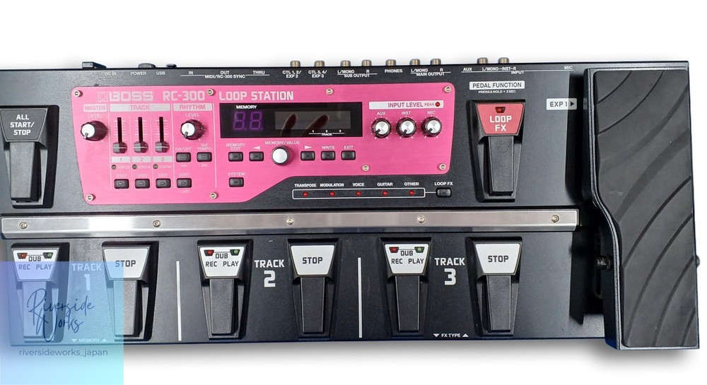 BOSS RC-300 Loop Station Pedal for Live Performance