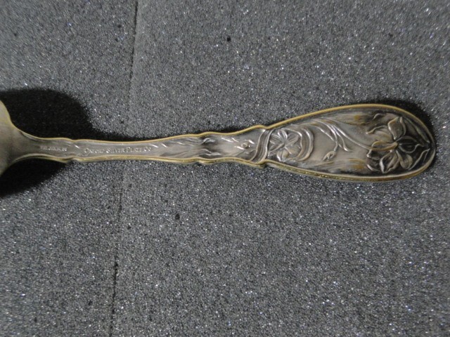 Vintage Oxford Silver Plate Co. Spoon "Narcissus" Pattern (1908) Teaspoon 6"