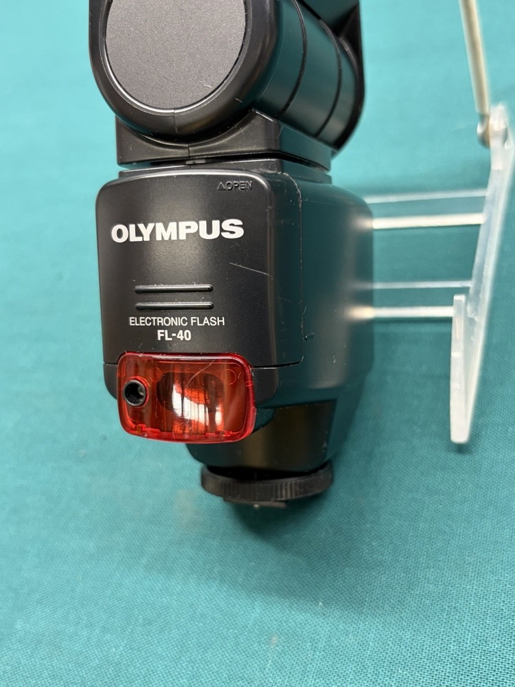 Olympus FL-40 Electronic Flash Unit with Case- Tested (4M)