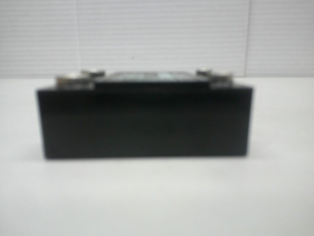 CRYDOM D2410 Solid State Relay, SPST-NO, 10 A, 280 VAC, Panel Mount, Screw, Zero