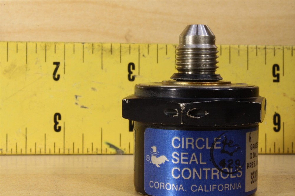 Circle Seal Controls GP12-105 Pressure Indicator