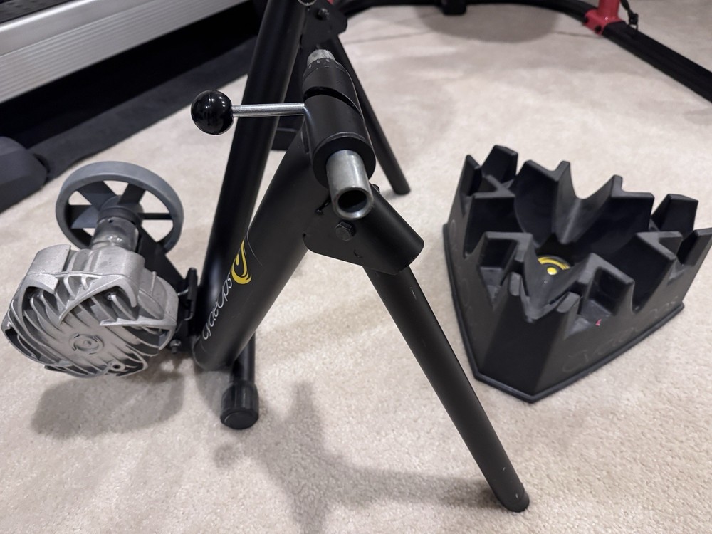 Cycle Ops Fluid 2 Bike trainer - Used