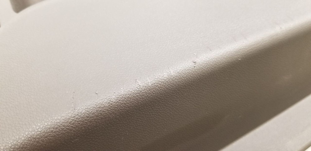 24 CHEVY SILVERADO 2500 LT DOOR PANEL FRONT PASSENGER ATMOSPHERE GRAY CREW CAB