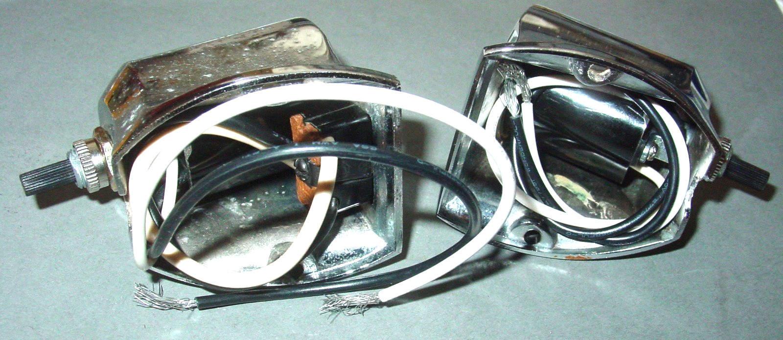 2 Vintage Perko Yacht Bulkhead Galley Art Deco Light Fixture Camper Boat Cabin