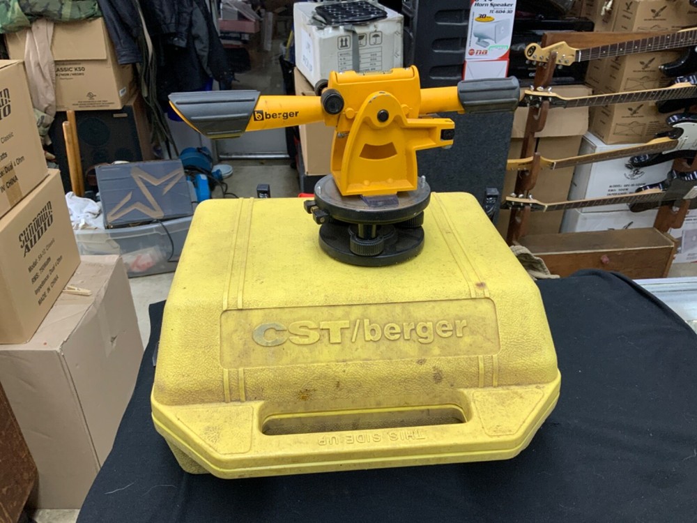 Berger Instruments Model 54-140B Transit-Level with Hard Case