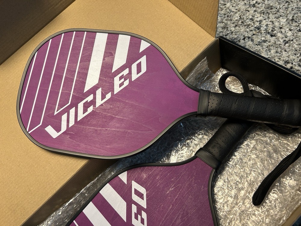 Vicleo Pickleball Purple Paddle