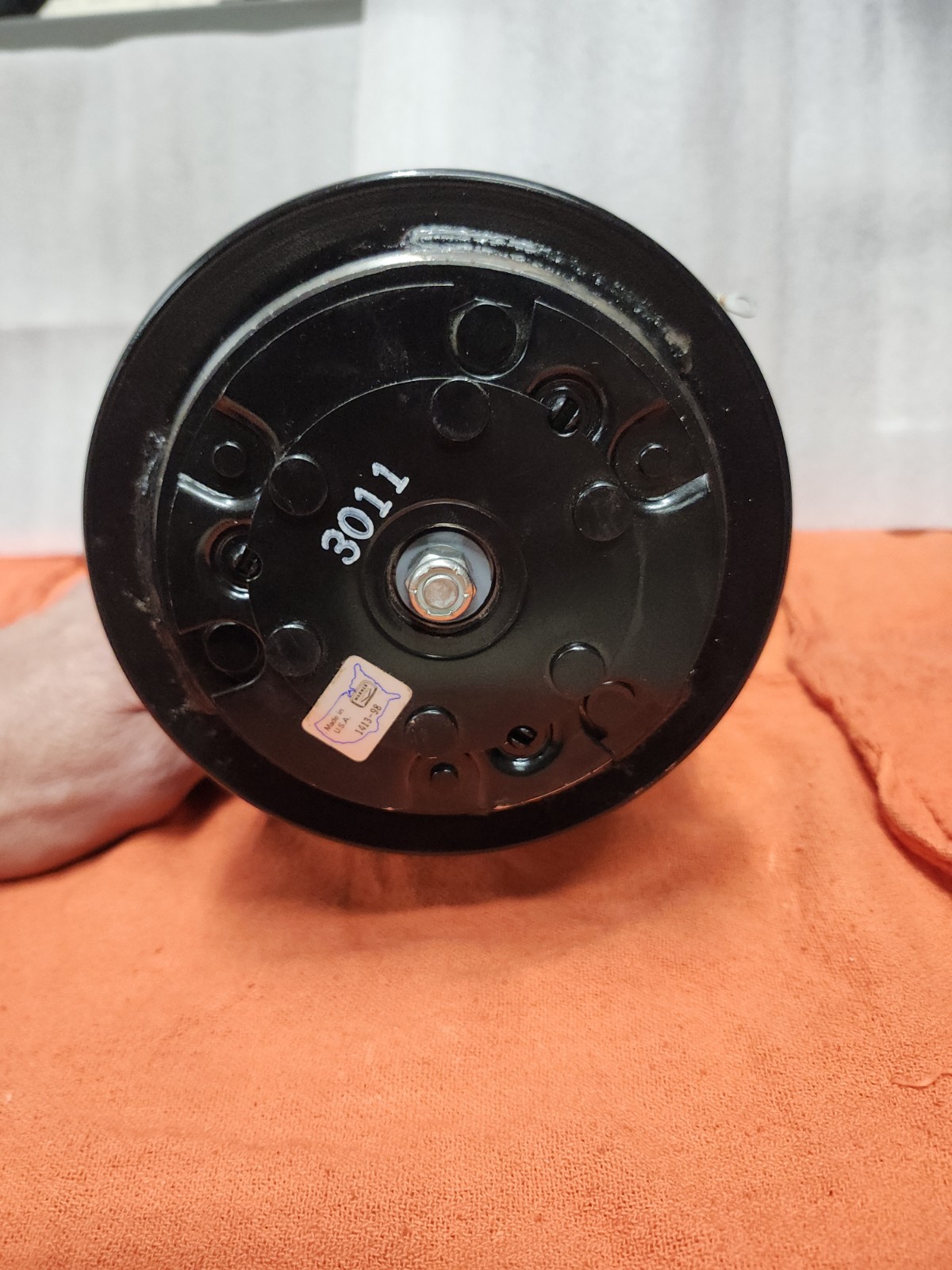 Hydraulic clutch pump electric salt spreader snowplow 12v coil Double V belt